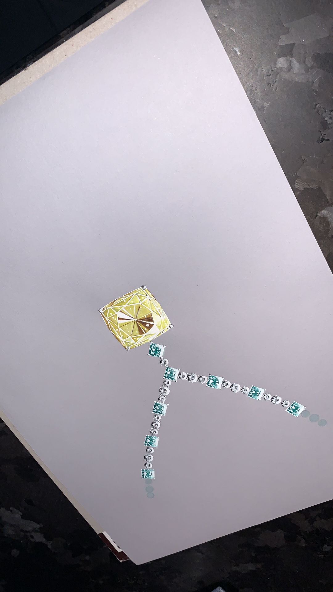 Croquis diamant jaune